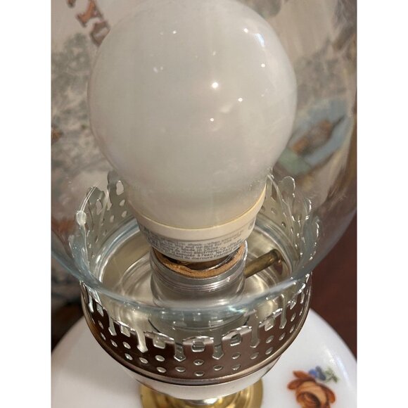 Vintage Handpainted Milk Glass Electric Oil Lamp Hurricane Lamp - Picture 4 of 5